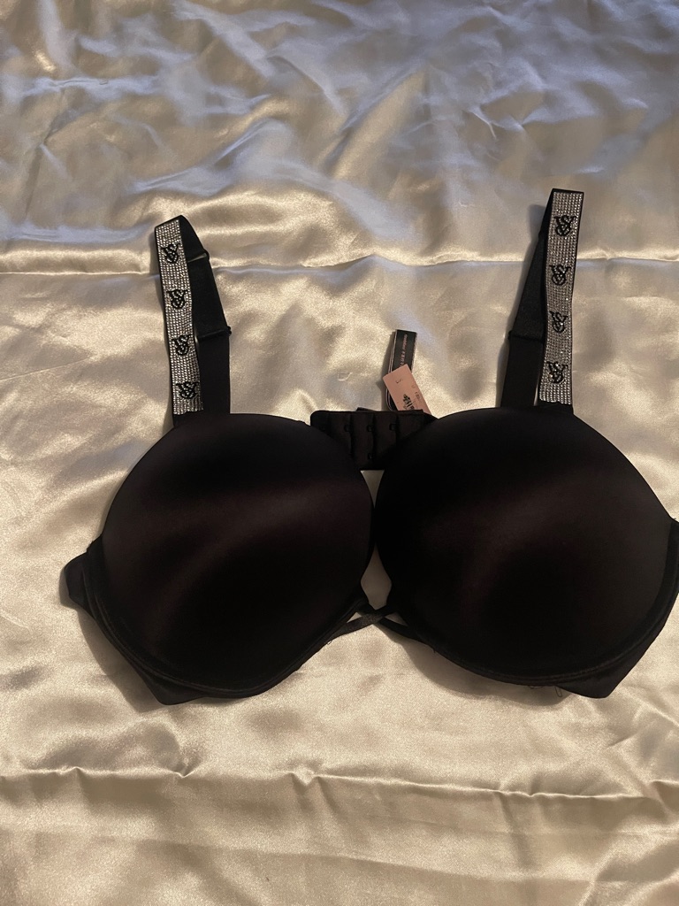 Victoria's Secret Black Padded Underwire Bra With Logo Embellished Straps